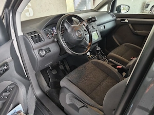 VW Touran 2.0 Tdi Bild 4