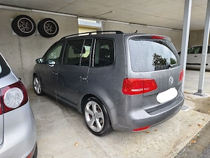 VW Touran 2.0 Tdi Bild 5