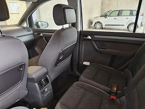 VW Touran 2.0 Tdi Bild 6
