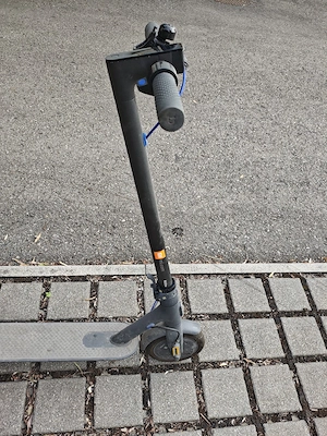 Xiaomi Mi Electric Scooter 3 Bild 4
