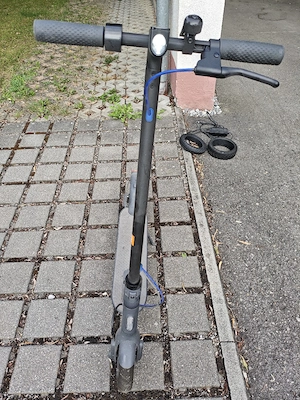 Xiaomi Mi Electric Scooter 3 Bild 5