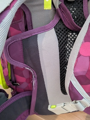 Verkaufe Ergobag Schultasche mit Rucksack  Bild 4