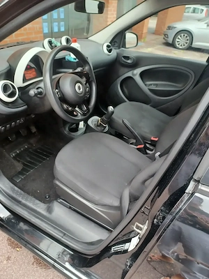 Smart for four BJ2015 Bild 4