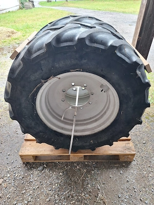 Kompletträder 380 70 R24 passend zu Lindner Geotrac 100 Bild 8