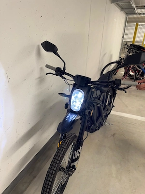 Sur-Ron Light Bee Elektro Moped mit nur 120KM Neuwertig Bild 6