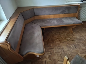 Eckbank, Ausziehtisch und 2 Stühle Bild 2