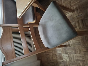 Eckbank, Ausziehtisch und 2 Stühle Bild 5