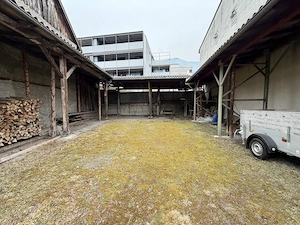 Stellplatz Garage PKW Anhänger Camper Wohnmobil Wohnwagen Lagerflächen Bild 3