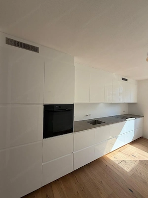 ruhige sonnige 3,5 Zimmer Wohnung in Bregenz Seenähe neu renoviert