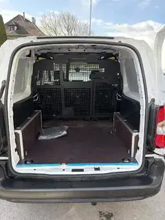 Peugeot Partner Kombi 2026 Bild 6