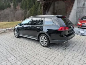 VW Golf Bild 8