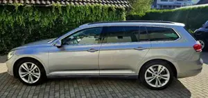 VW Passat Bild 2