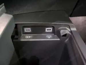 Peugeot 5008 Bild 19