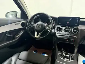Mercedes-Benz C-Klasse Bild 9