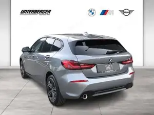 BMW 116d 5 - Türer Vorführwagen // Sport Line //  Anhängerkupplung Bild 2