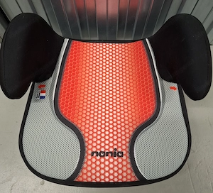 Auto Kindersitzerhöhung