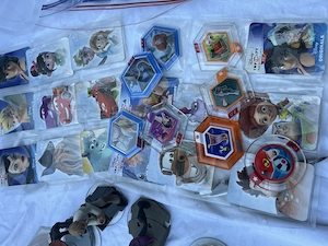 Skyländer 109 Stück, Disney 20 Stück  Bild 5