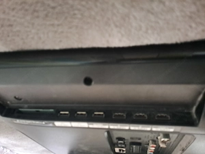 LG Fernseher für Kinderzimmer funktioniert wie neu! Bild 4