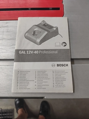 Bosch Professional 12V System Akku Ladegerät GAL 12V-40 Bild 2