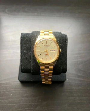 Zum Verkauf steht eine klassische Vintage Citizen Automatik Herrenuhr (21 Jewels) in edler goldener  Bild 2