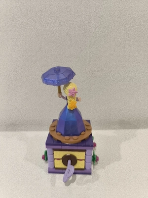 Lego Rapunzel Bild 2