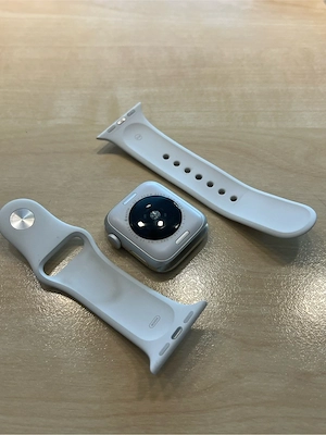 Apple Watch SE 2. Generation Bild 3