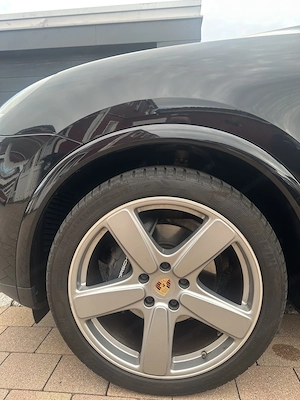 Porsche Cayenne Platinum Bild 3