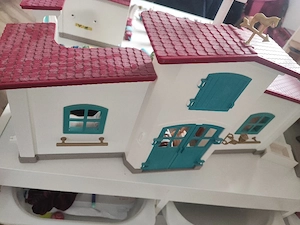 Schleich Pferdehof und Haus Bild 3