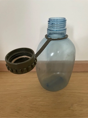 Plastikflasche ca. 750ml