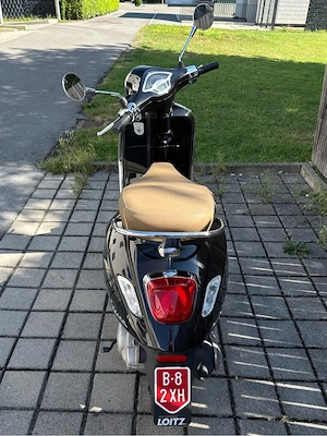 Vespa Primavera 50 Bild 3