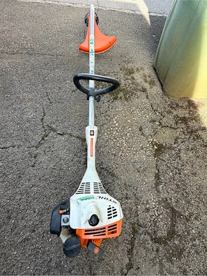 STIHL FS 45 Benzin-Motorsense   Rasentrimmer Bild 2