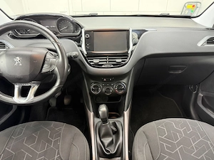 Peugeot 2008 Active Bild 8