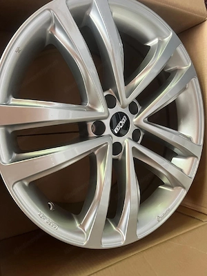 Bmw x6 Drive Alufelgen Bild 2