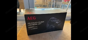 Beutelloser Staubsauger AEG LX9-3-STM 650 W 72 dB, incl 2 waschbaren Vor-Filter Bild 4