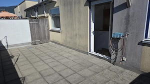 Geräumige Wohnung mit Tiefgarage, Terrasse, Loggia, Abstellraum, Keller und Fahrradabstellraum Bild 8