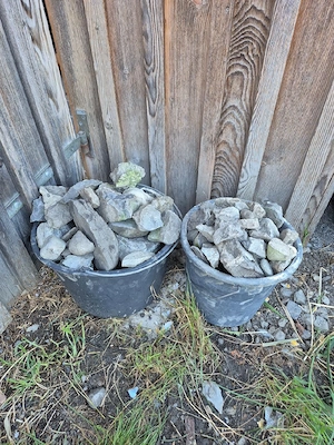 Natursteine Verschiedene Größen,  zu verschenken