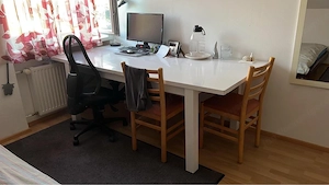 weißer Tisch Bild 2