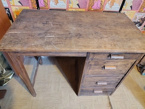 Schreibtisch aus Vollholz  Bild 5
