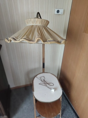 Vintage Stehlampe mit Ablage Tisch 50er Jahre Bild 2