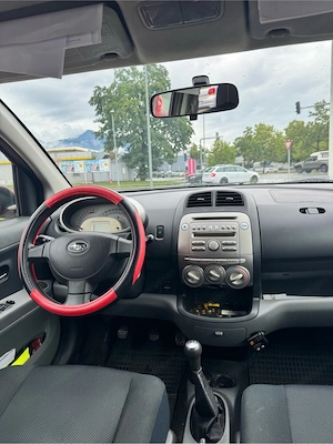Subaru Justy 1.0 Active Bild 5