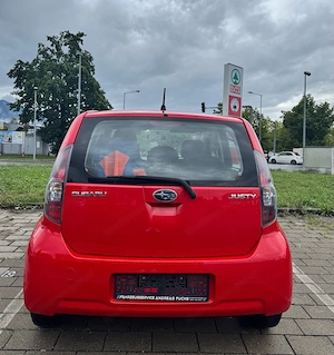 Subaru Justy 1.0 Active Bild 3