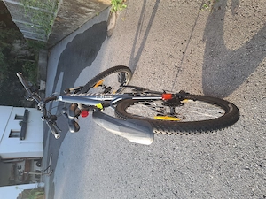MTB-Fahrrad, Größe M, mit Beleuchtung Bild 4