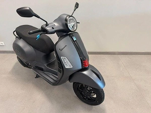 Vespa GTS 125 Supersport  Bild 3