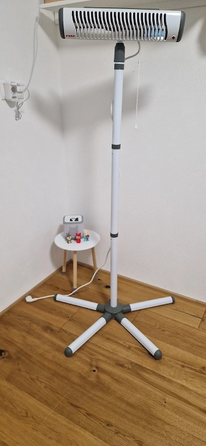 Heizstrahler REER mit Standfuß Bild 5