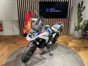 BMW R 1300 GS Trophy mit Sportfahrwerk Bild 4