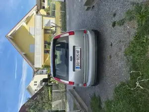 Ford C-Max Bild 2