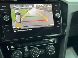 VW Passat Bild 13