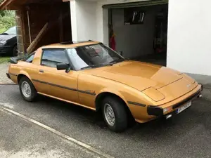 Mazda RX-7