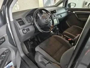 VW Touran 2.0 Tdi Bild 3