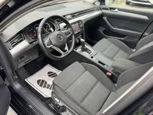VW Passat Bild 16